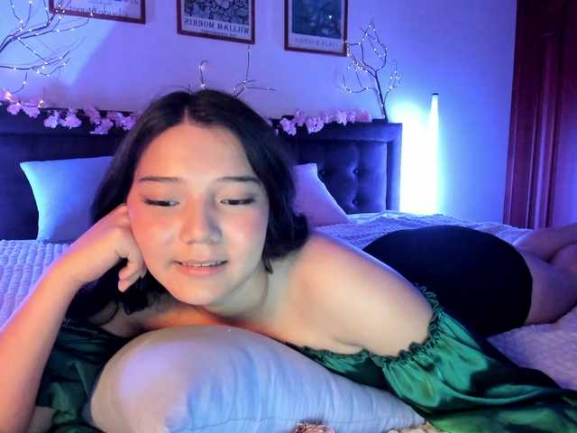 MilanaMittt live cam on BongaCams