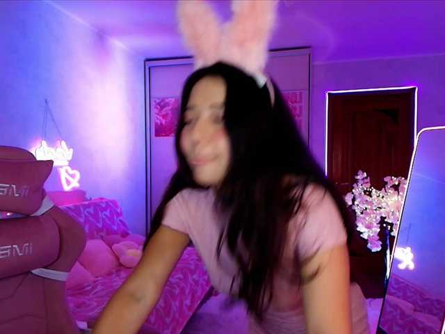 MilanaMittt live cam on BongaCams