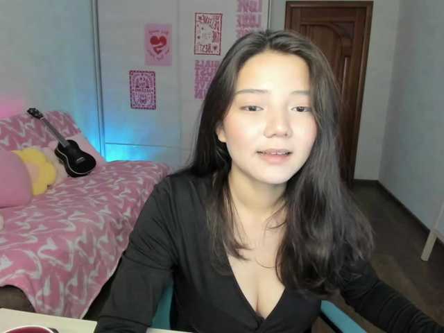 MilanaMittt live cam on BongaCams