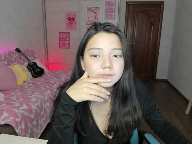 MilanaMittt live cam on BongaCams