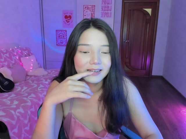 MilanaMittt live cam on BongaCams