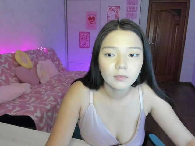MilanaMittt live cam on BongaCams