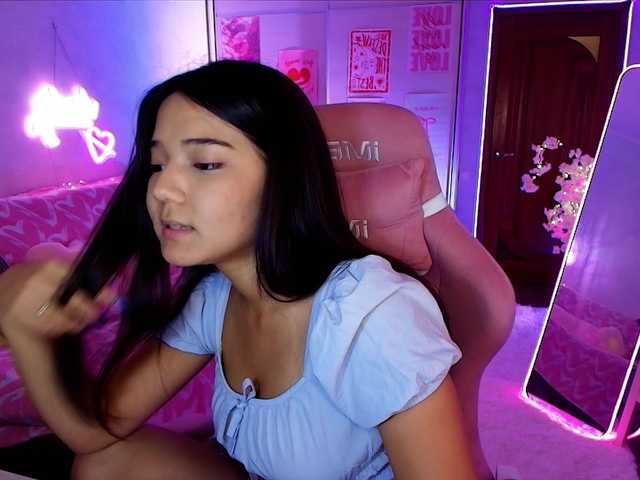 MilanaMittt live cam on BongaCams