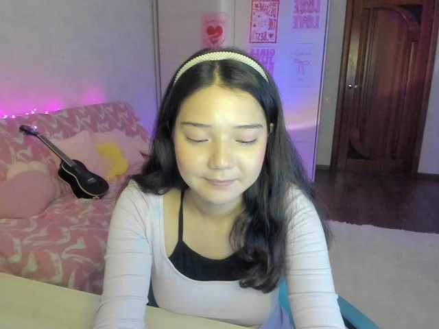 MilanaMittt live cam on BongaCams