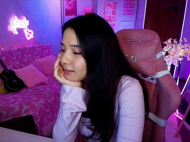 MilanaMittt live cam on BongaCams