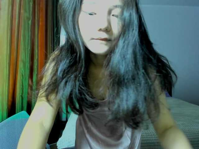 MilanaMittt live cam on BongaCams