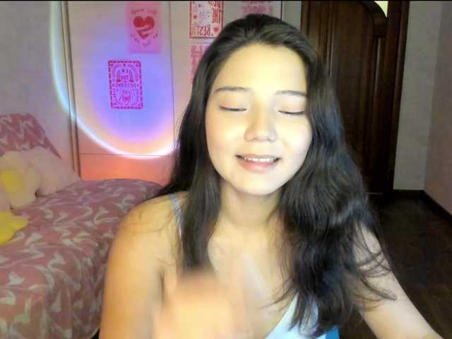 MilanaMittt live cam on BongaCams