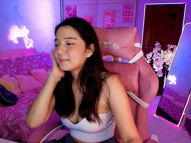 MilanaMittt live cam on BongaCams