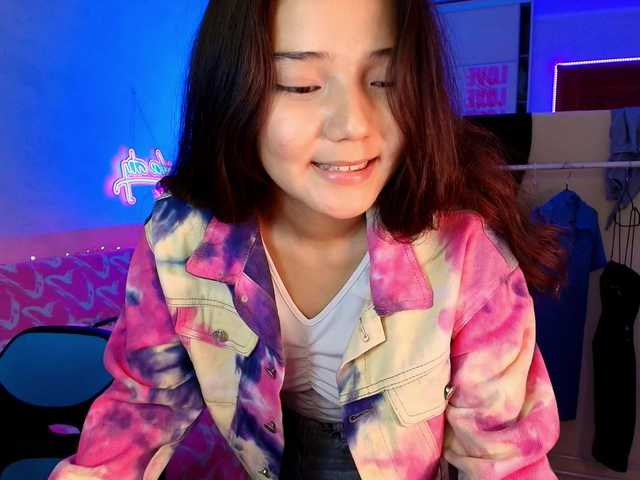 MilanaMittt live cam on BongaCams
