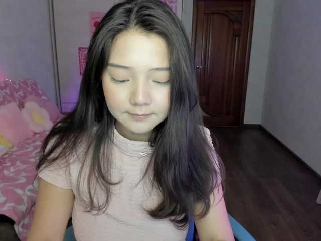 MilanaMittt live cam on BongaCams