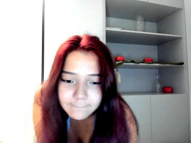 MilanaMittt live cam preview