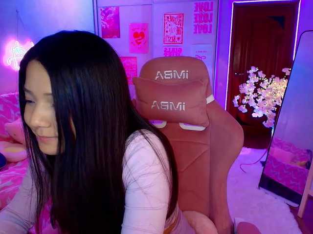 MilanaMittt live cam on BongaCams