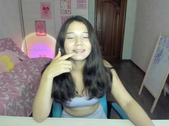 MilanaMittt live cam on BongaCams