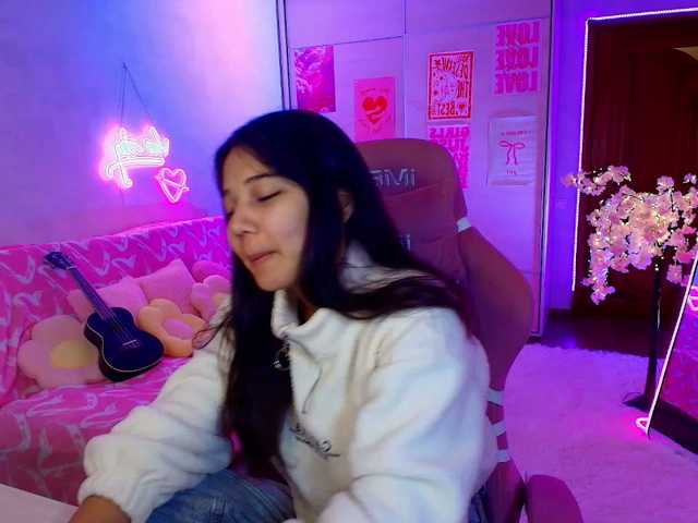 MilanaMittt live cam on BongaCams