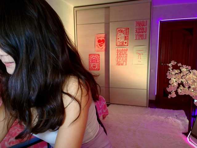 MilanaMittt live cam on BongaCams