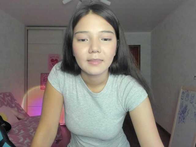 MilanaMittt live webcam show