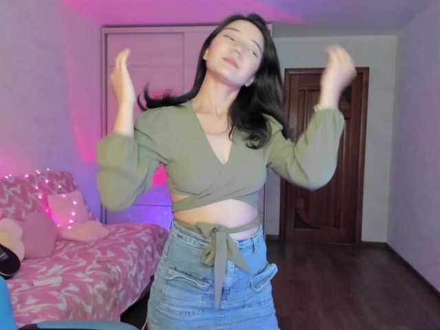 MilanaMittt live cam on BongaCams