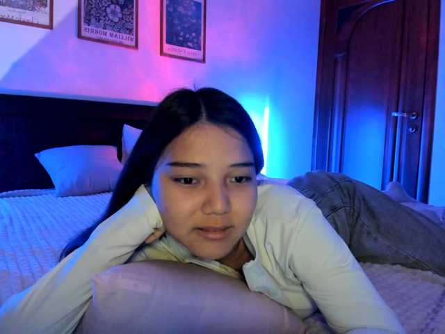 MilanaMittt live cam on BongaCams