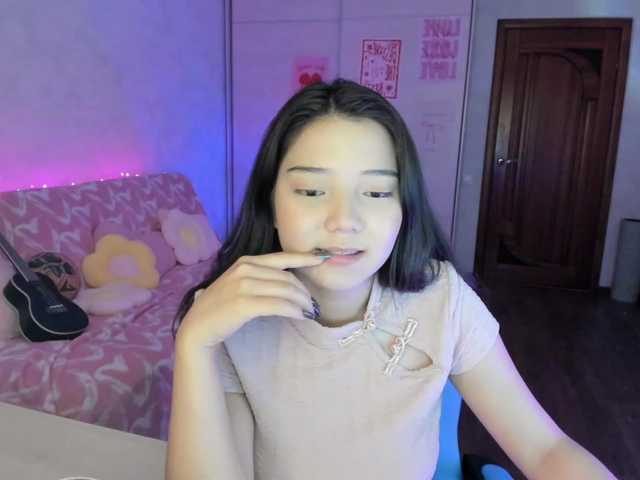 MilanaMittt live cam on BongaCams