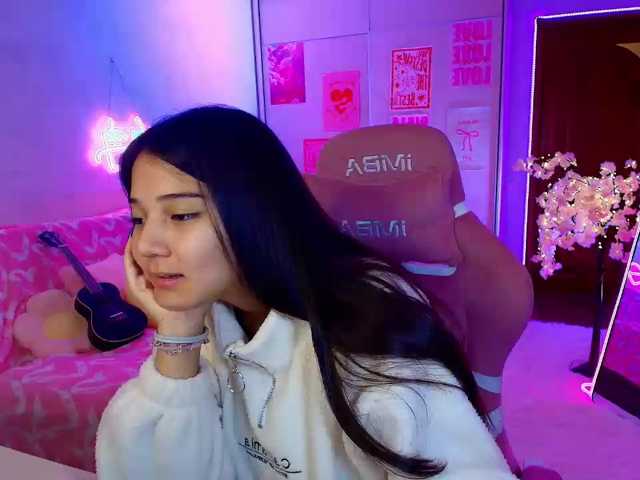 MilanaMittt live cam on BongaCams