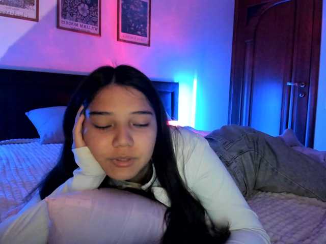 MilanaMittt live cam on BongaCams
