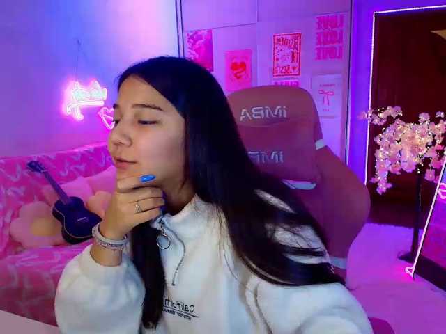 MilanaMittt live cam on BongaCams