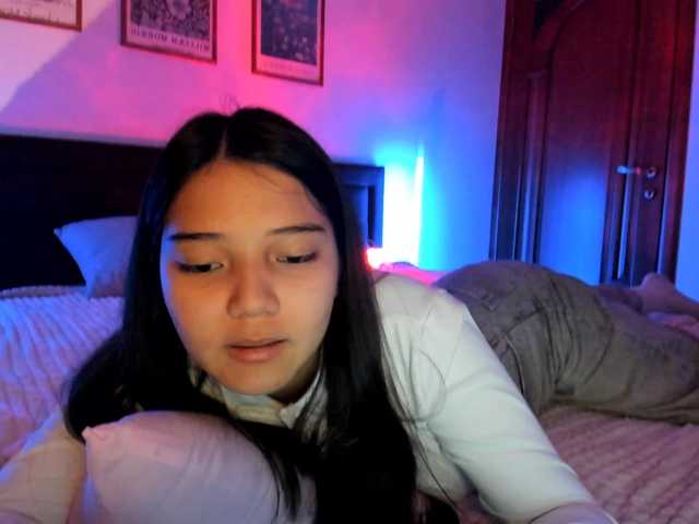 MilanaMittt live cam on BongaCams