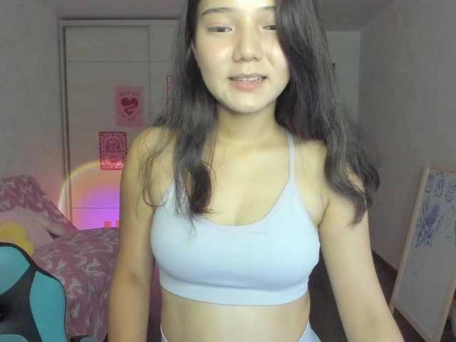 MilanaMittt live webcam show