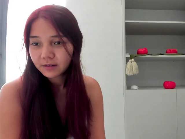 MilanaMittt live cam on BongaCams