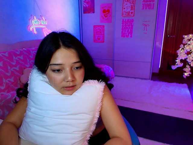 MilanaMittt live cam on BongaCams