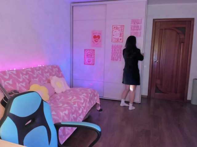 MilanaMittt live cam on BongaCams