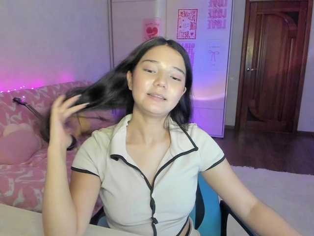 MilanaMittt live cam on BongaCams