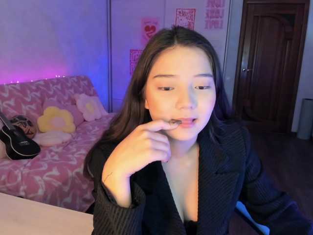 MilanaMittt live cam on BongaCams