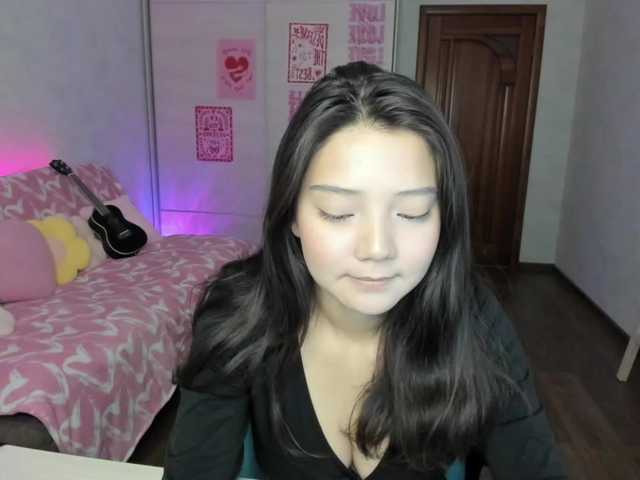 MilanaMittt live cam on BongaCams