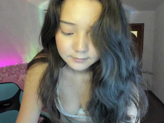 MilanaMittt live cam