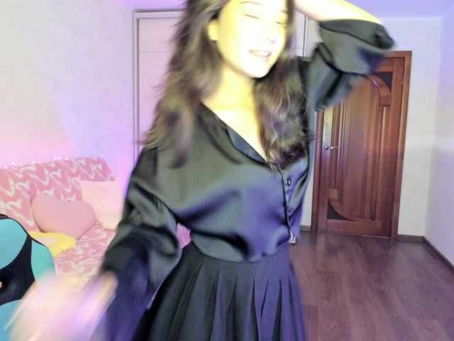 MilanaMittt live cam on BongaCams
