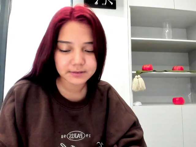 MilanaMittt live cam preview
