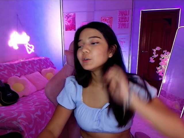 MilanaMittt live cam on BongaCams