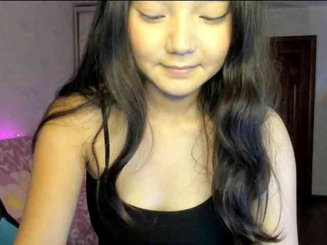 MilanaMittt webcam