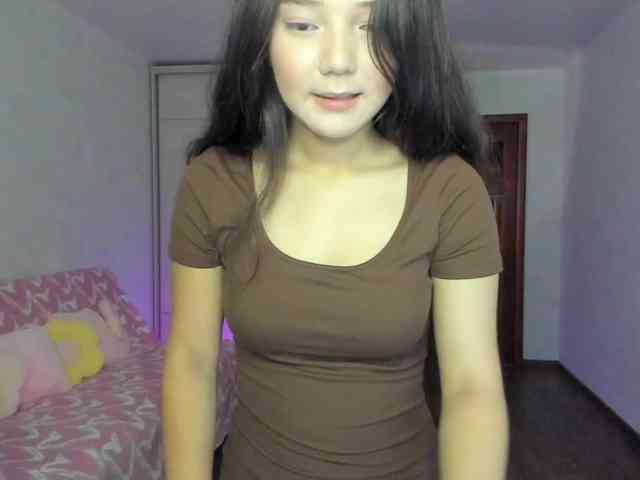 MilanaMittt webcam