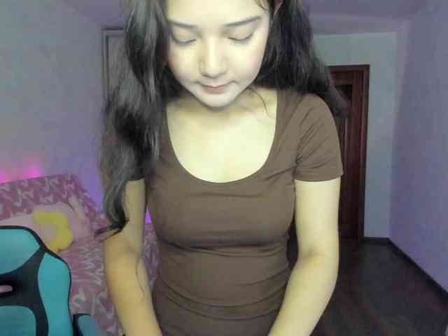 MilanaMittt webcam