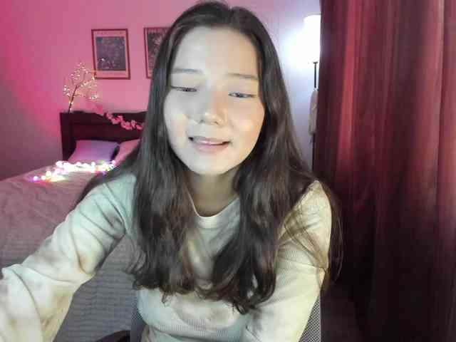 MilanaMittt webcam