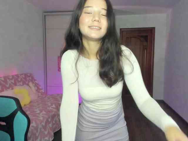 MilanaMittt webcam