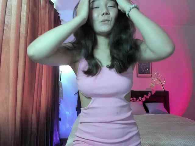MilanaMittt webcam
