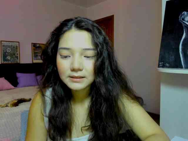 MilanaMittt webcam