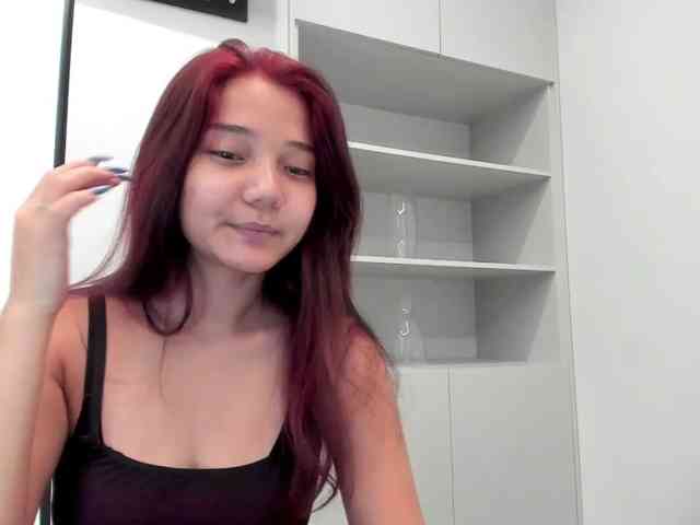 MilanaMittt — live female cam on BongaCams