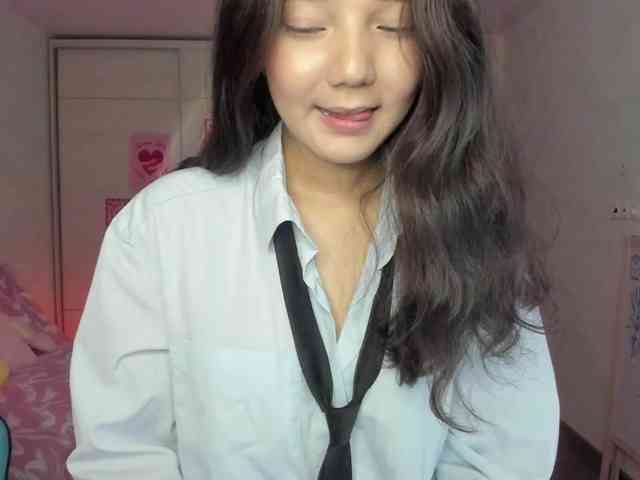 MilanaMittt webcam