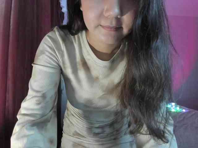 MilanaMittt webcam