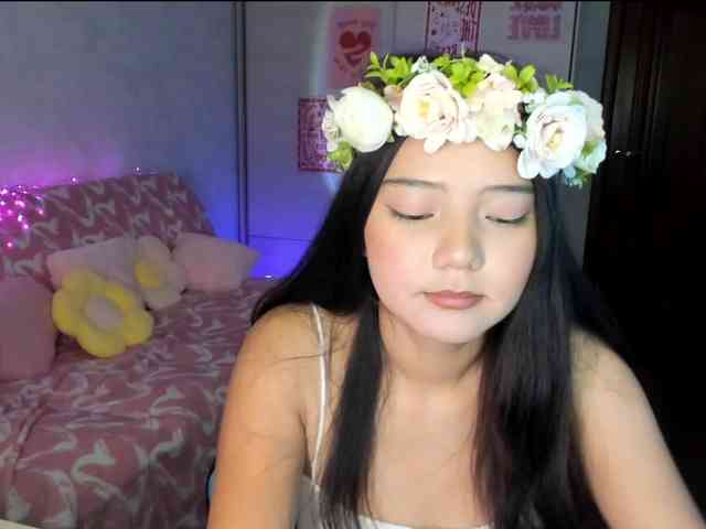 MilanaMittt webcam