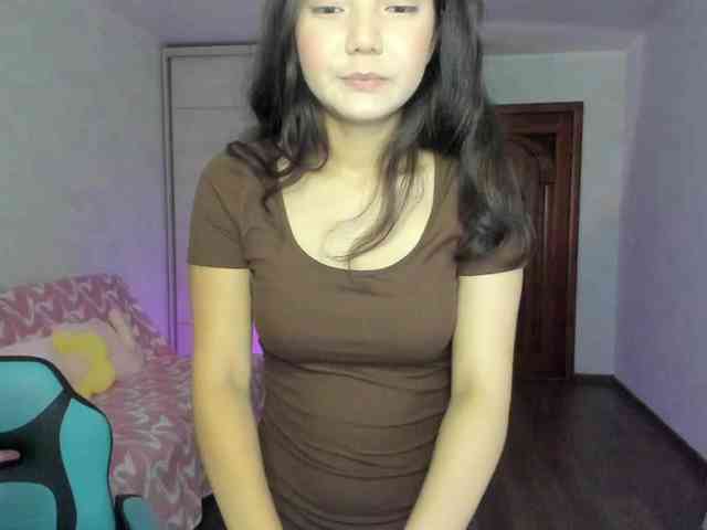 MilanaMittt webcam